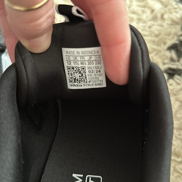 NWT • adidas • cloud foam comfort running shoes - Picture 8 of 8